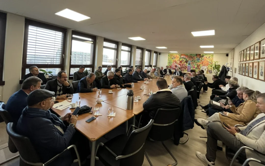 Com acesso negado na COP 11, parlamentares se reúnem com embaixador brasileiro em Genebra